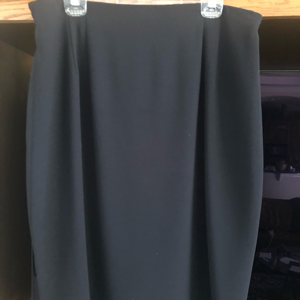 Classic Black Polyester Skirt